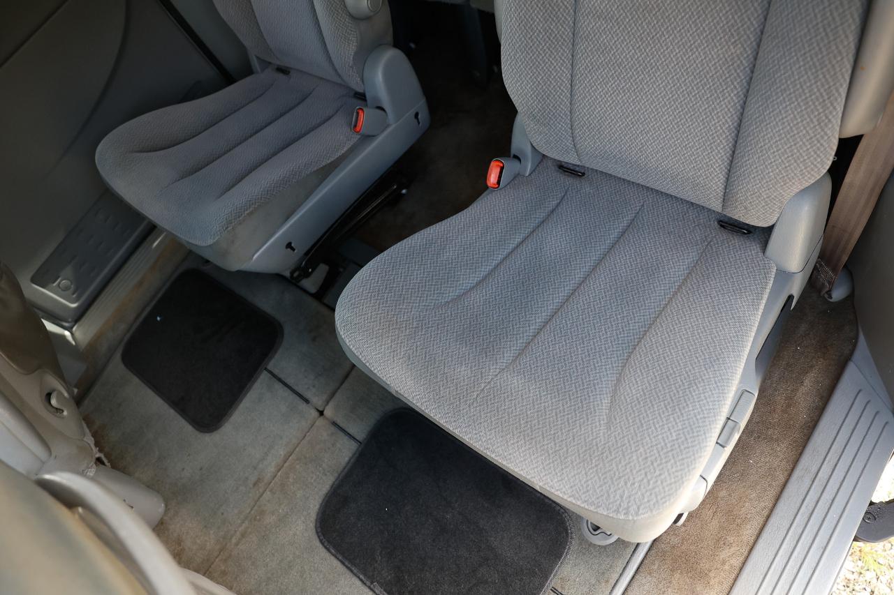 Dodge Caravan/Grand Caravan photo 10