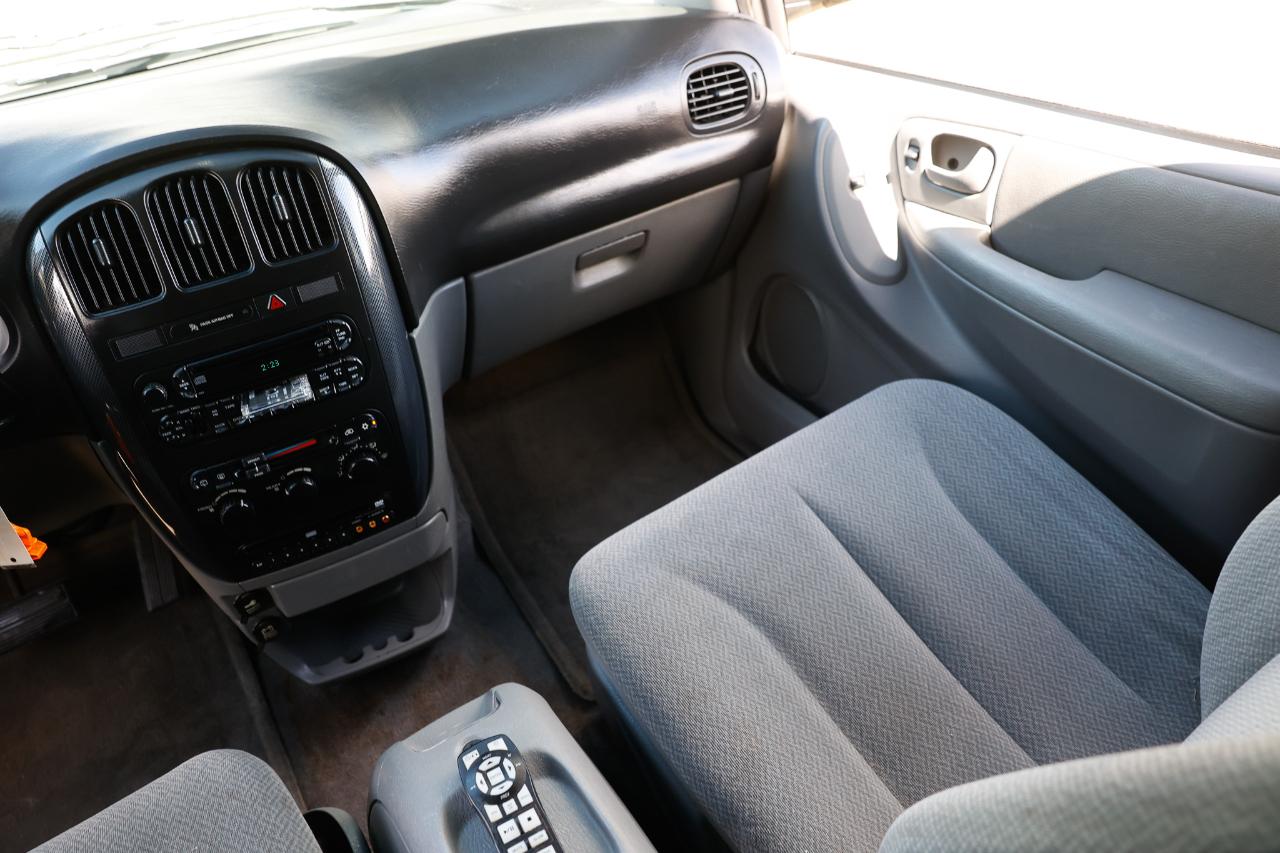 Dodge Caravan/Grand Caravan photo 21