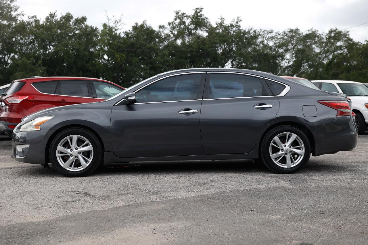 Nissan Altima  2013