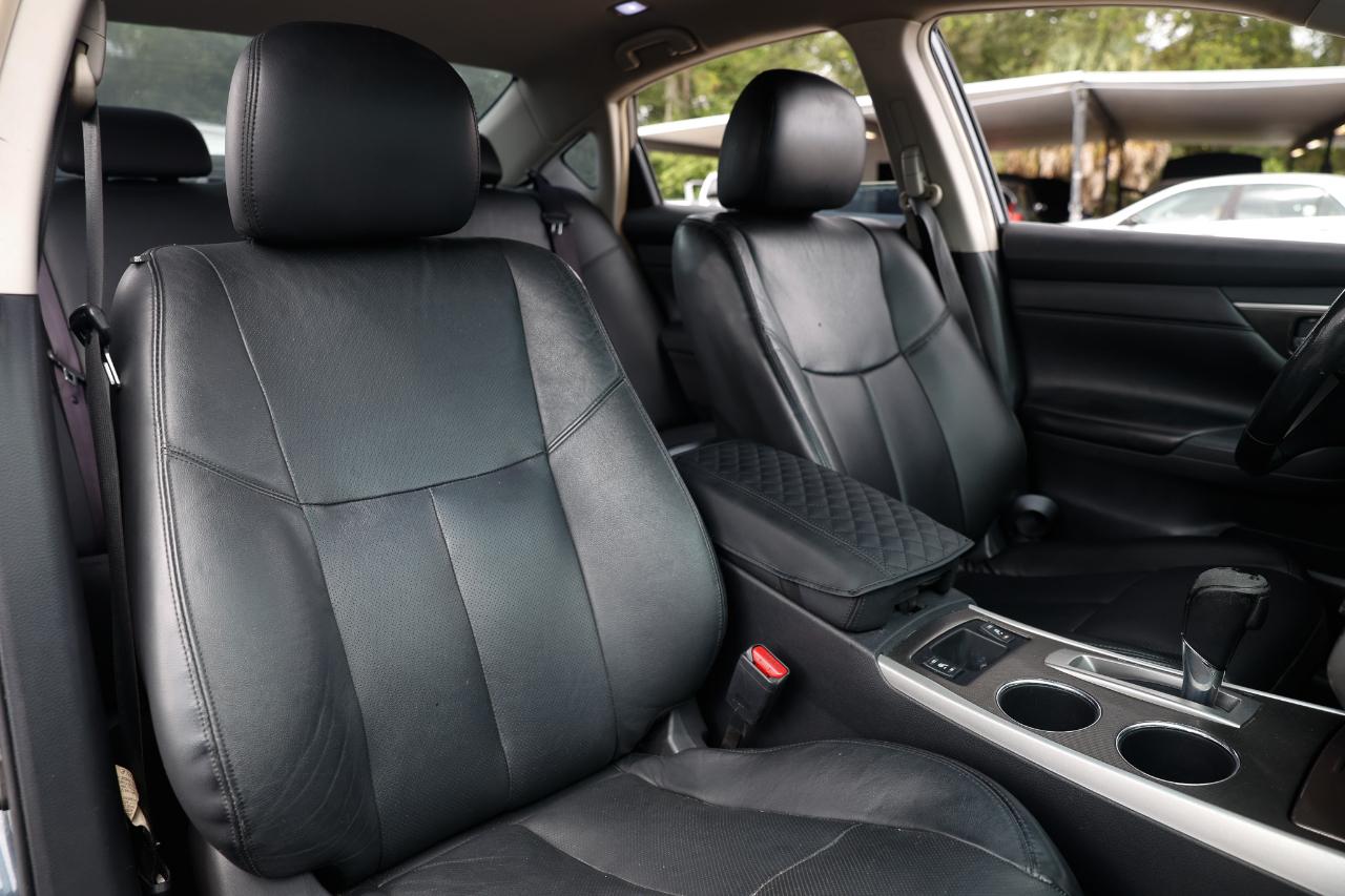 Nissan Altima  2013