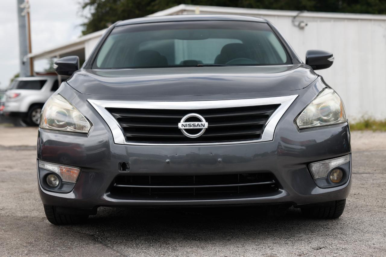 Nissan Altima  2013