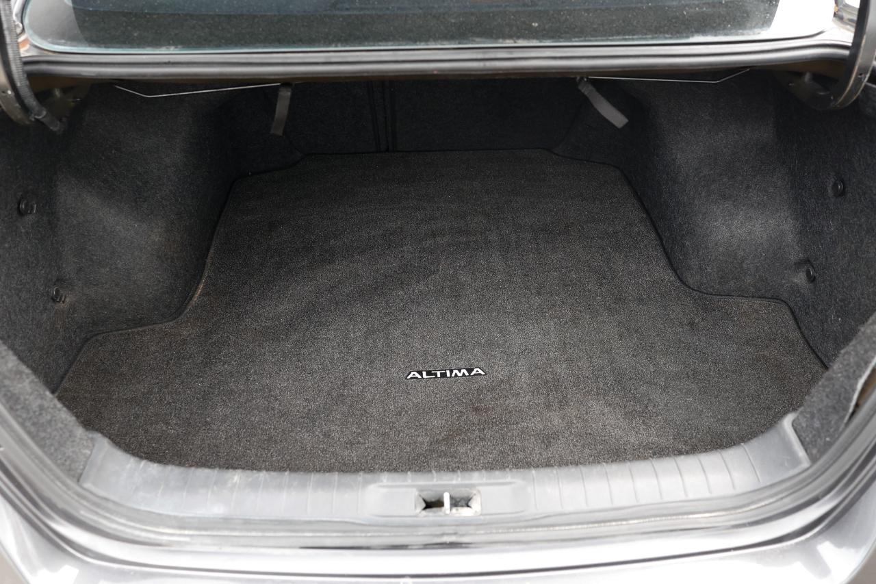 Nissan Altima  2013