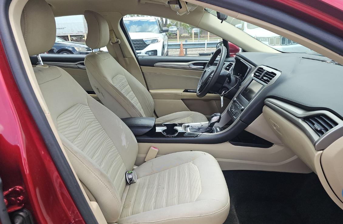 Ford Fusion  2016