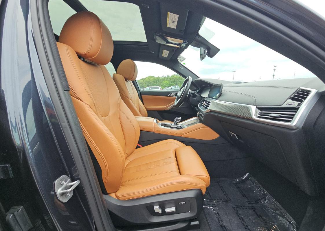 BMW X6  2022
