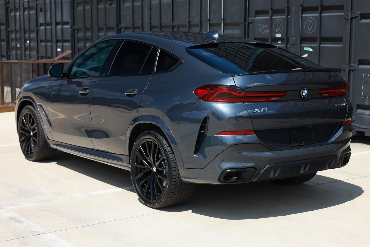 BMW X6  2022
