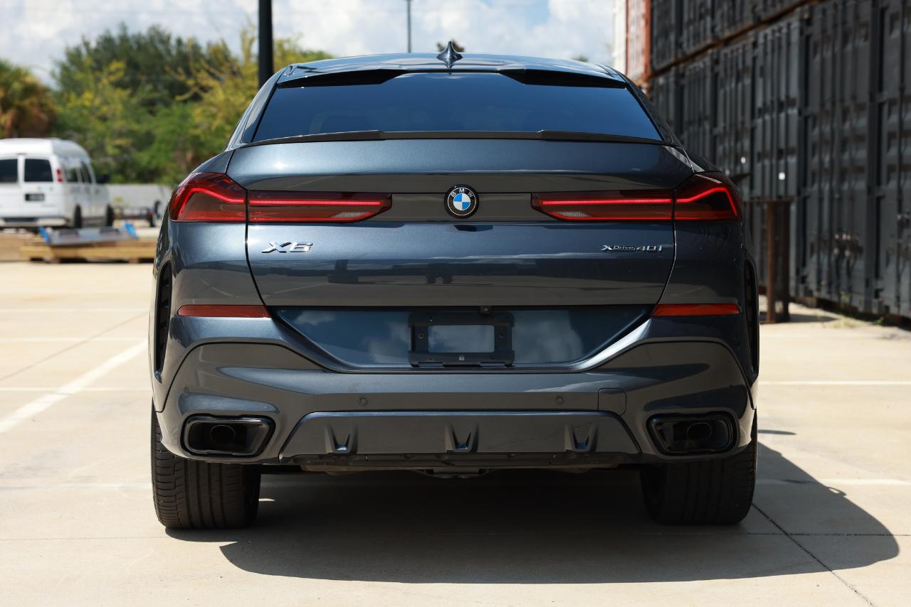 BMW X6  2022