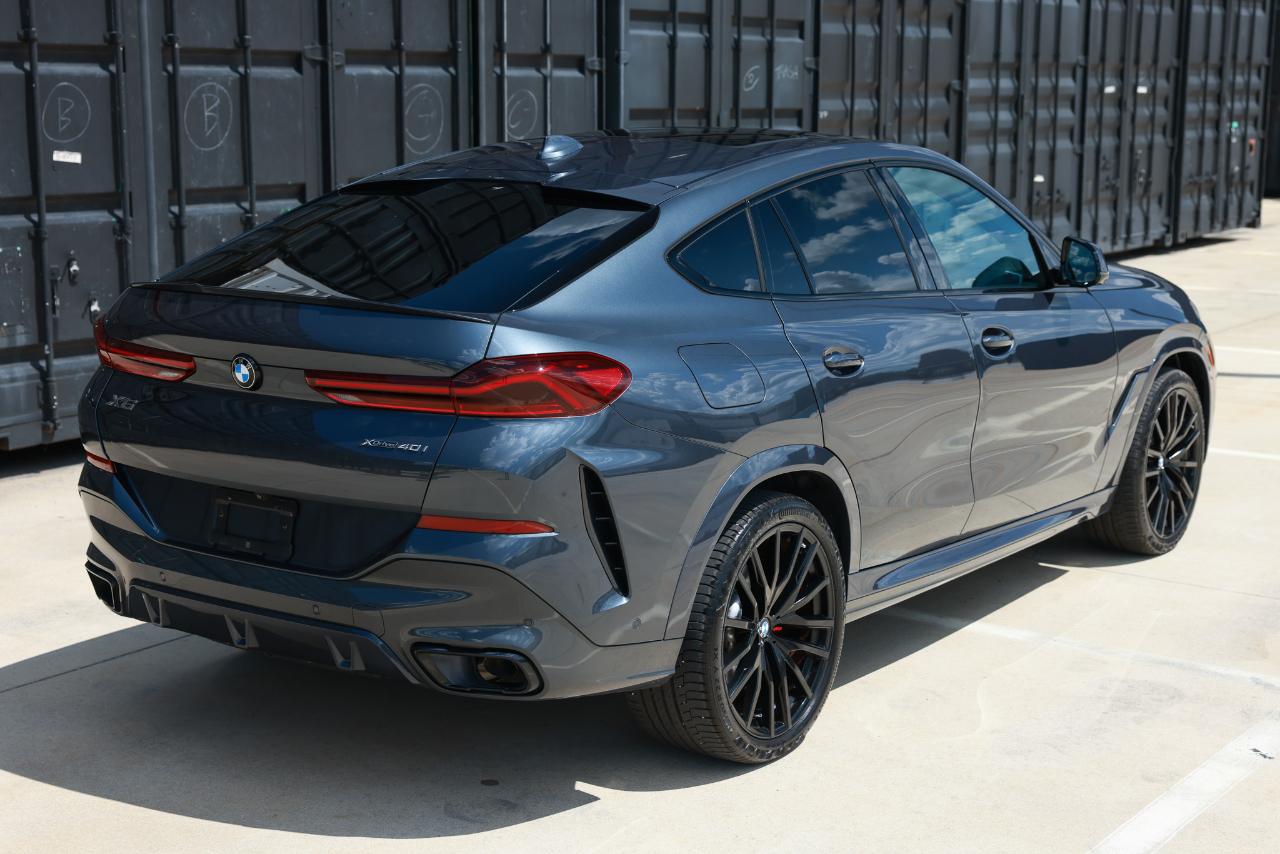 BMW X6  2022