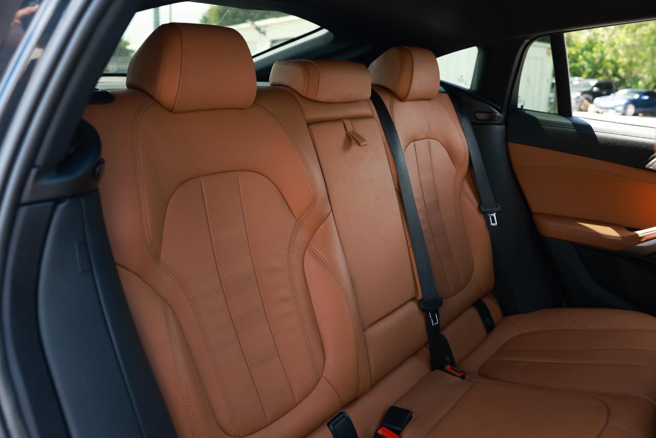 BMW X6  2022