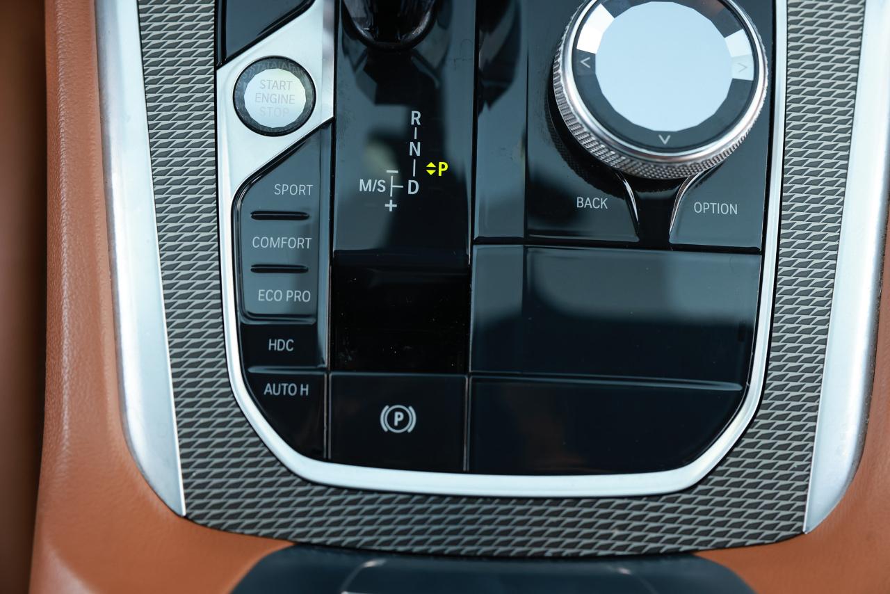 BMW X6  2022