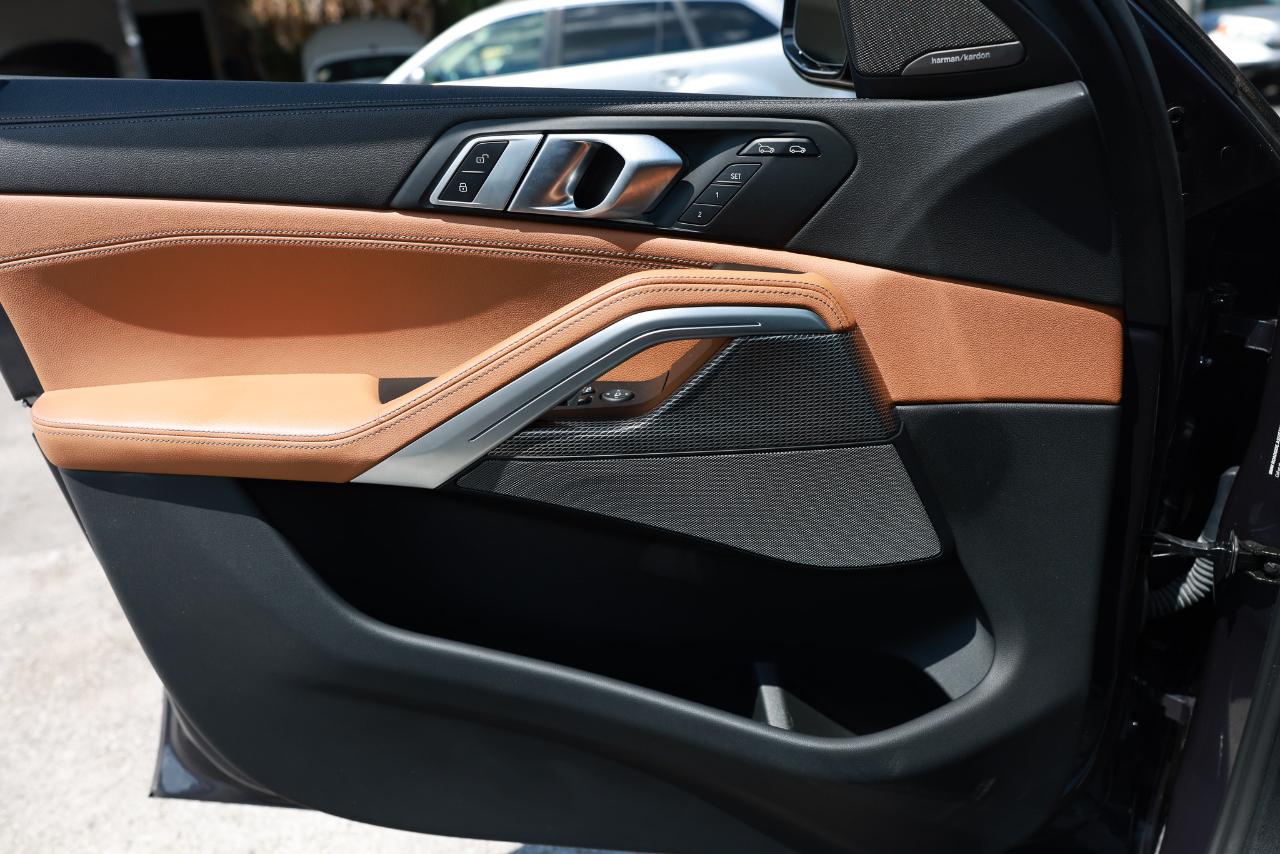 BMW X6  2022