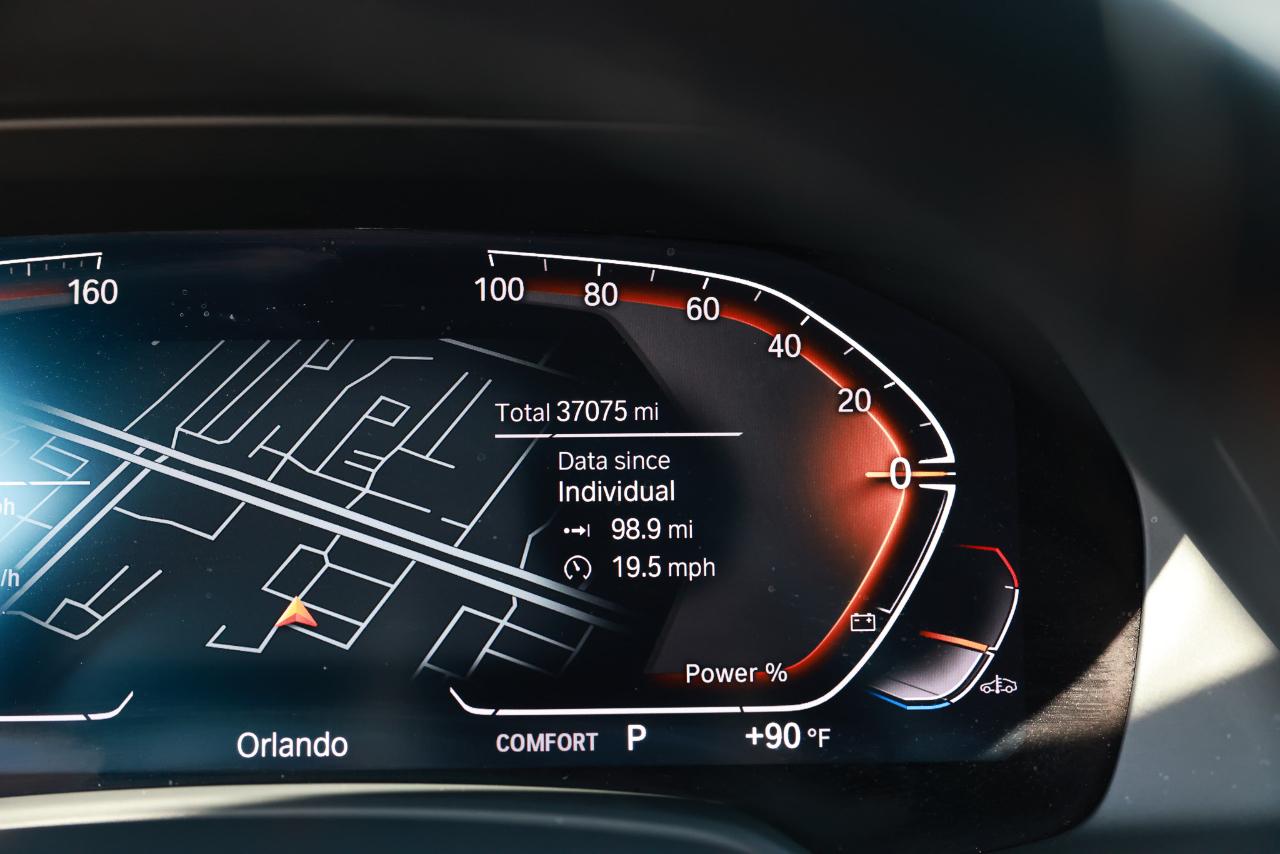 BMW X6  2022
