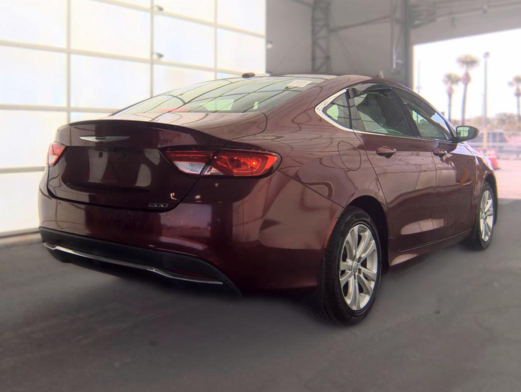 Chrysler 200  2015