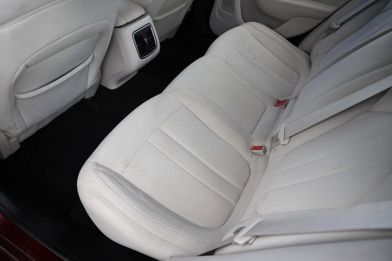Chrysler 200  2015