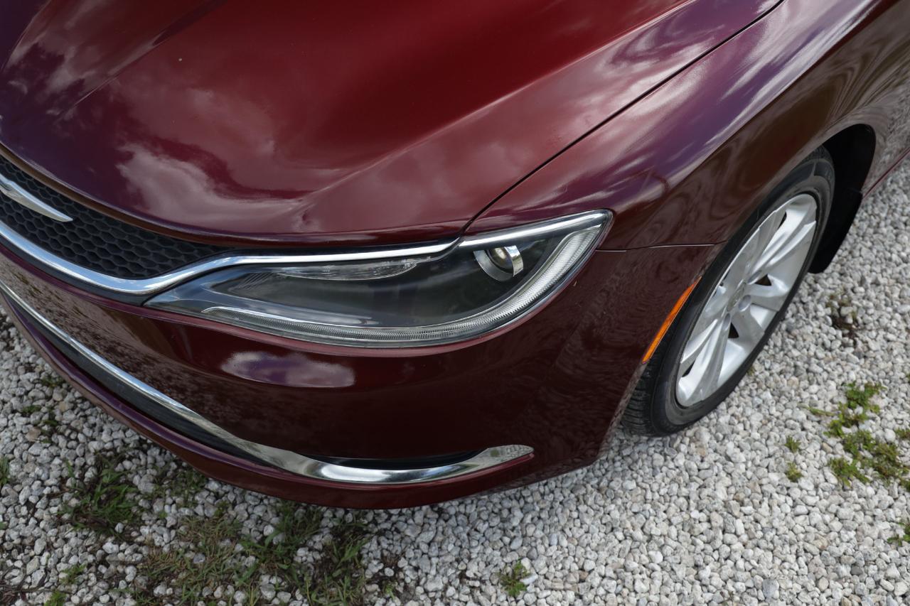 Chrysler 200  2015