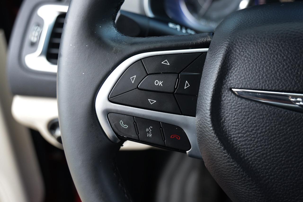 Chrysler 200  2015