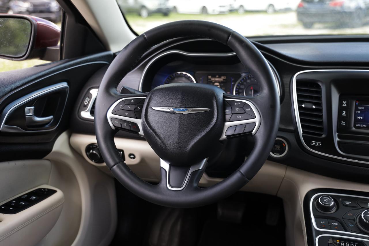Chrysler 200  2015