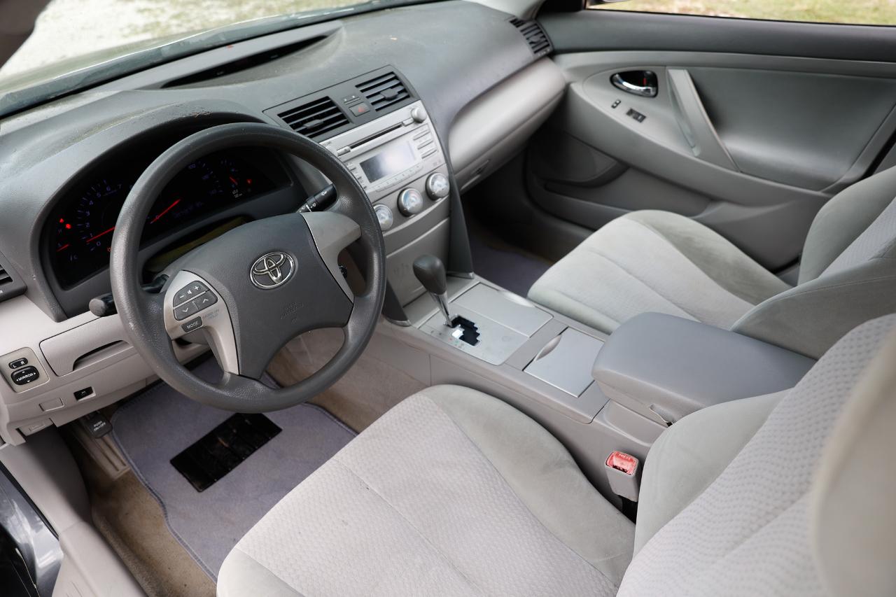 Toyota Camry  2011