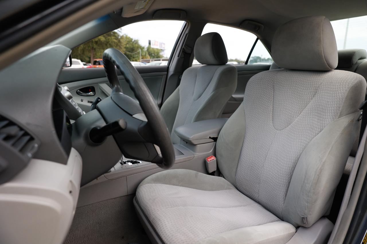 Toyota Camry  2011