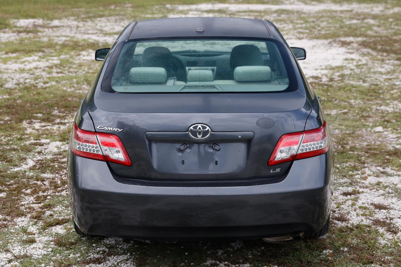 Toyota Camry  2011