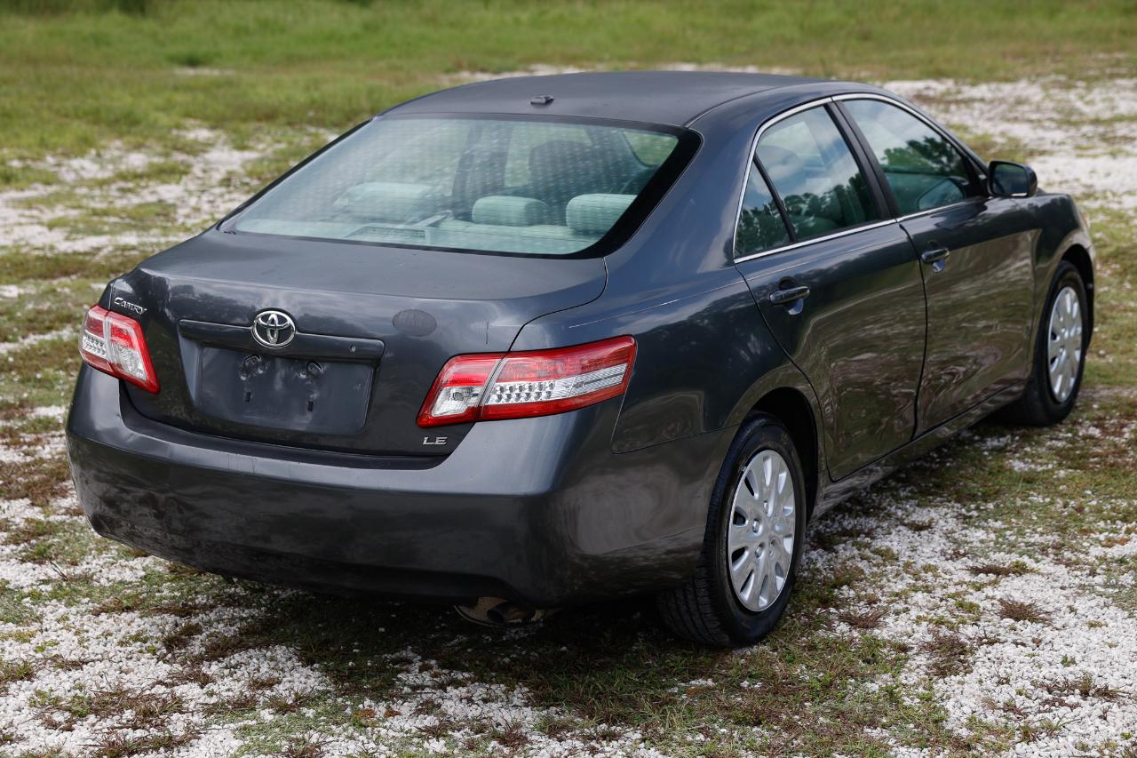 Toyota Camry  2011
