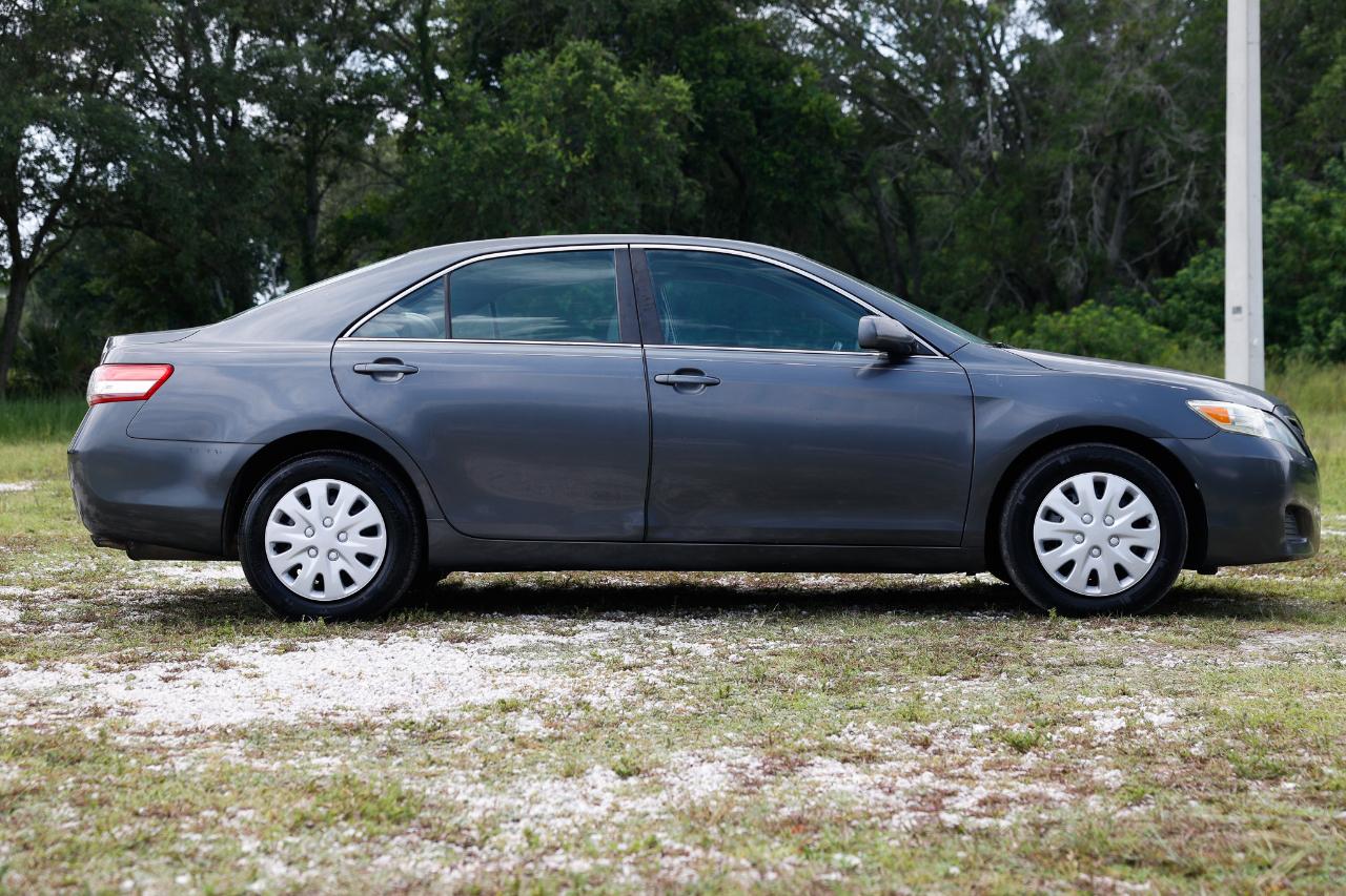 Toyota Camry  2011