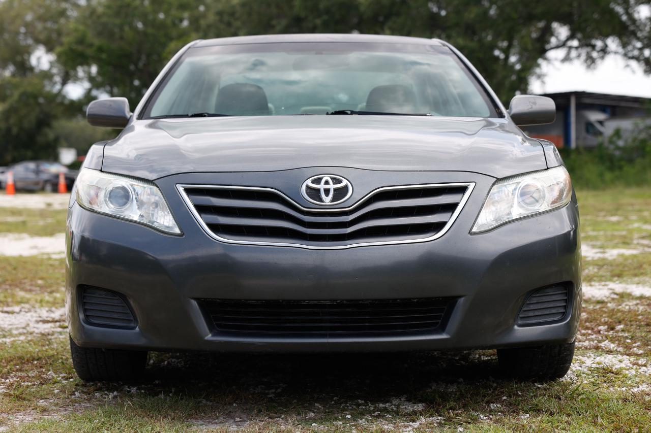 Toyota Camry  2011