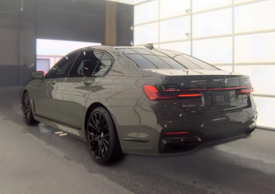 BMW 7 Series  2022