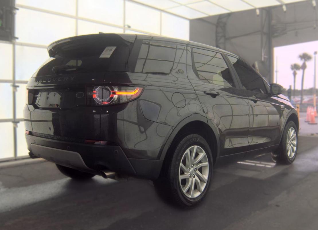 Land Rover Discovery Sport  2017