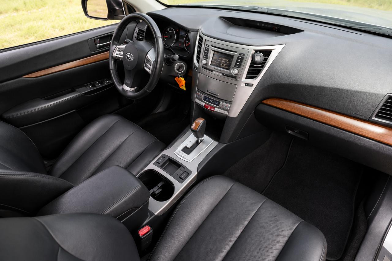 Subaru Outback  2014