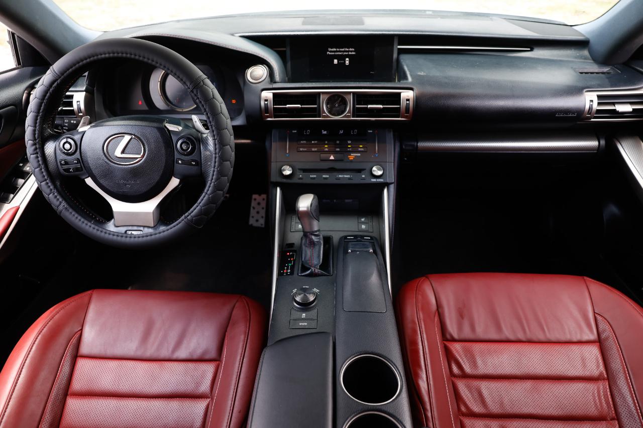 Lexus IS 250  2015
