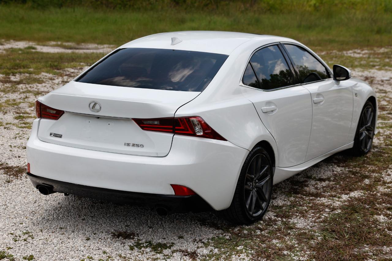 Lexus IS 250  2015
