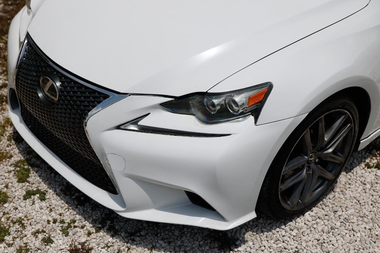 Lexus IS 250  2015