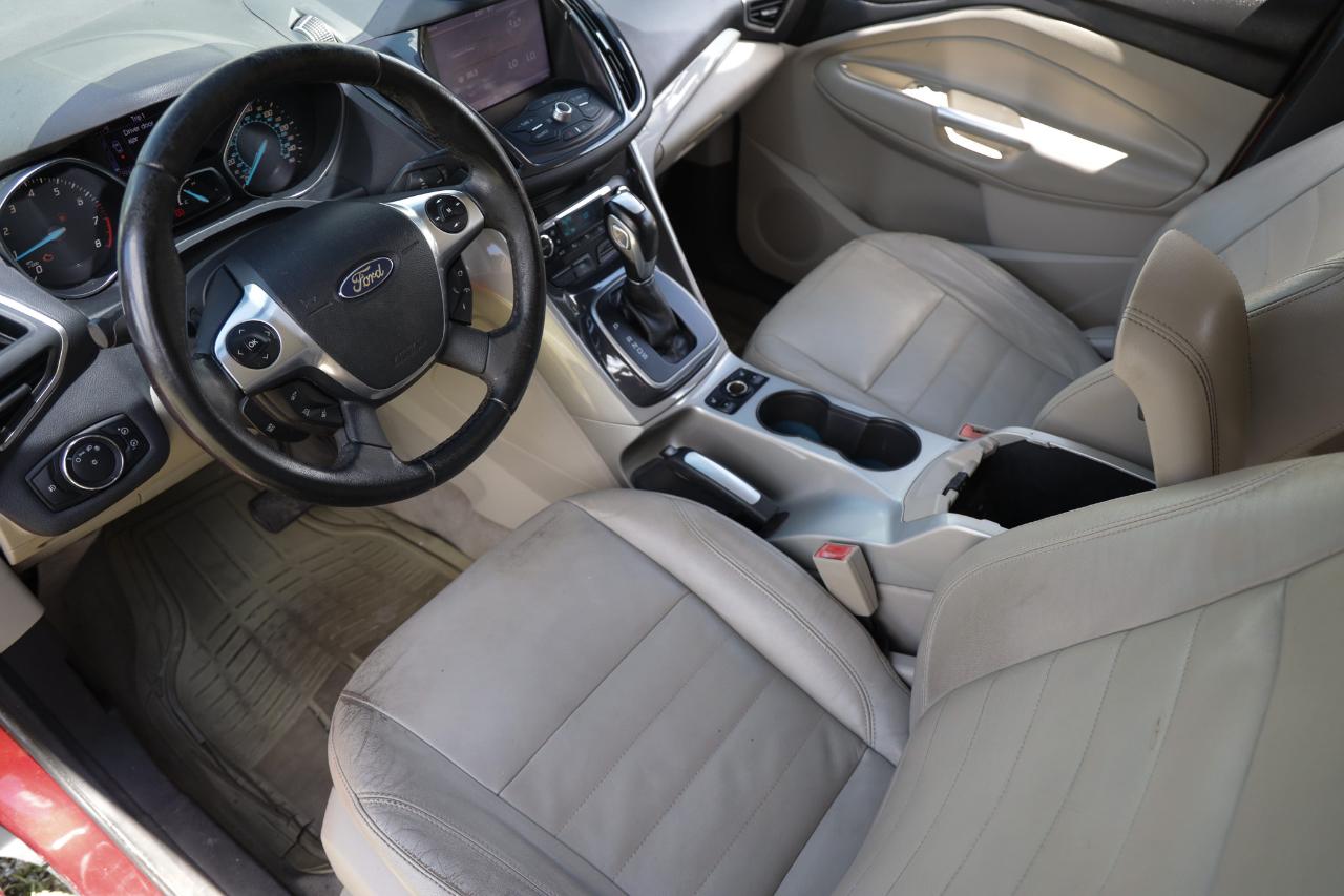 Ford Escape  2013