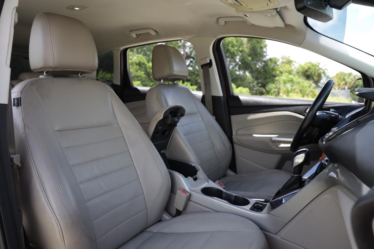 Ford Escape  2013