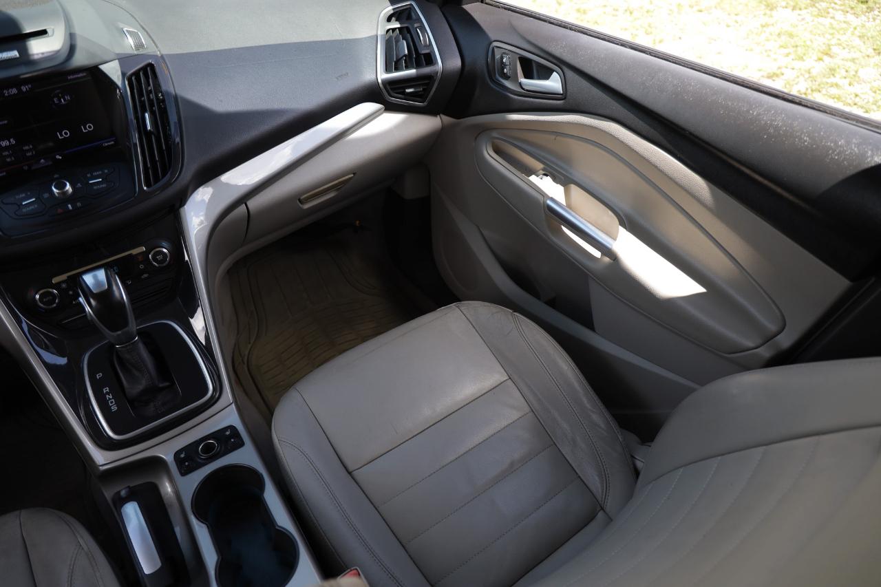 Ford Escape  2013