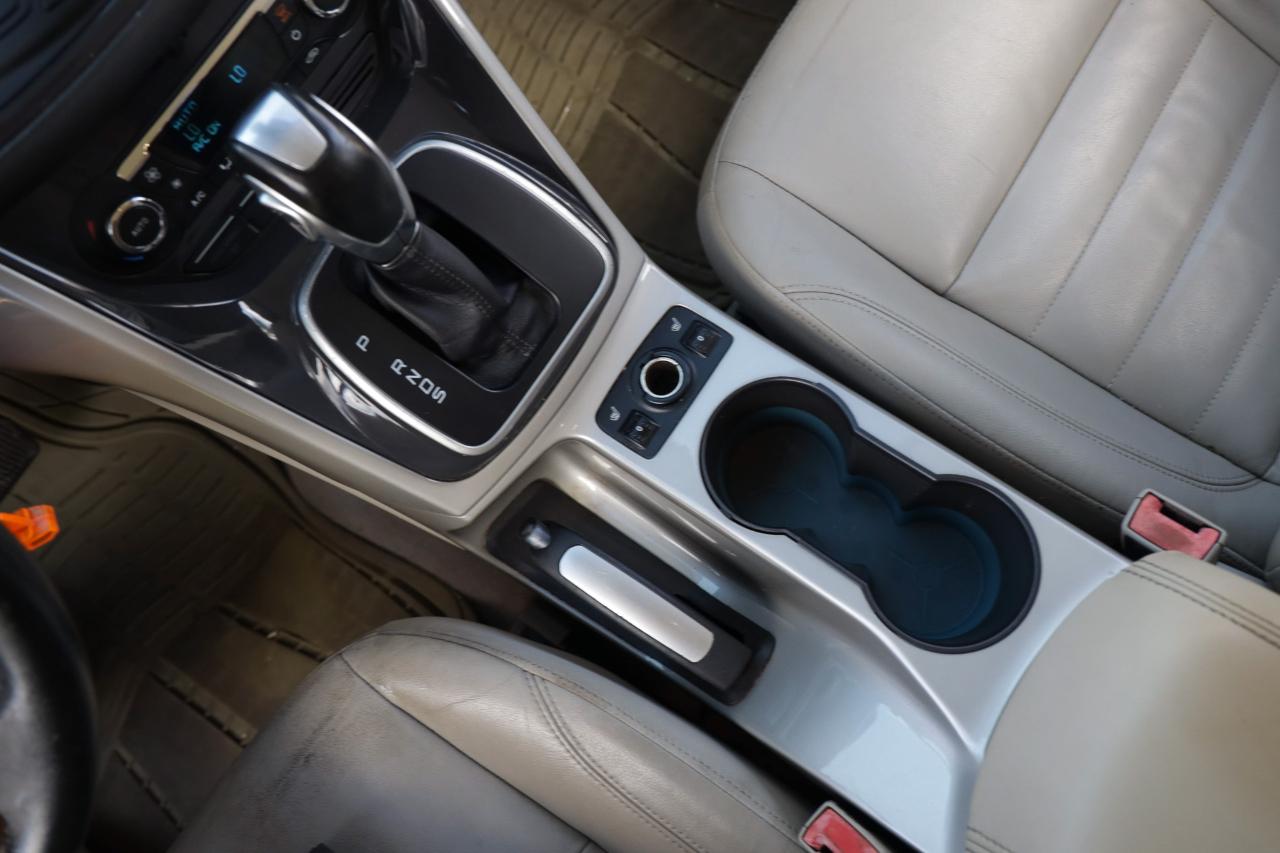 Ford Escape  2013
