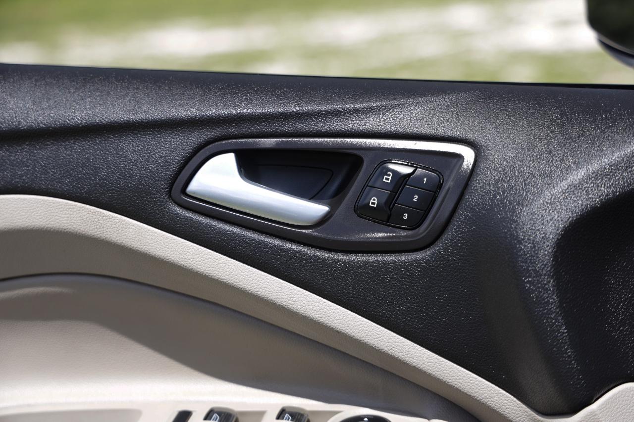 Ford Escape  2013