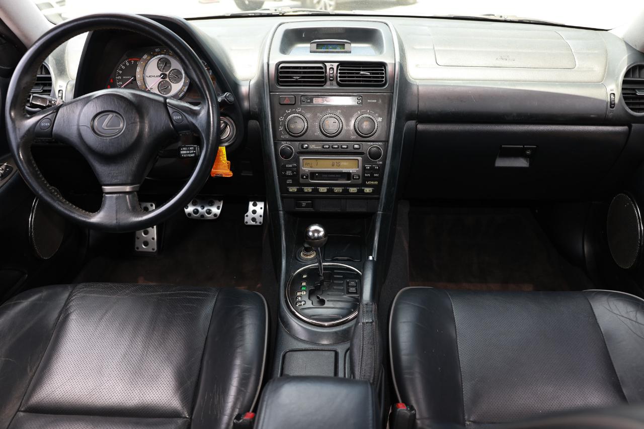 Lexus IS 300  2003