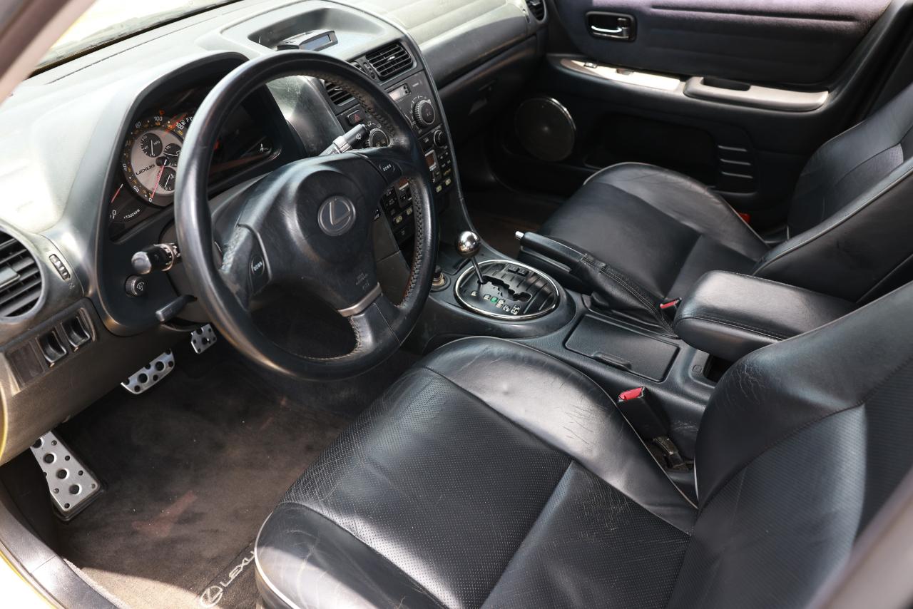Lexus IS 300  2003