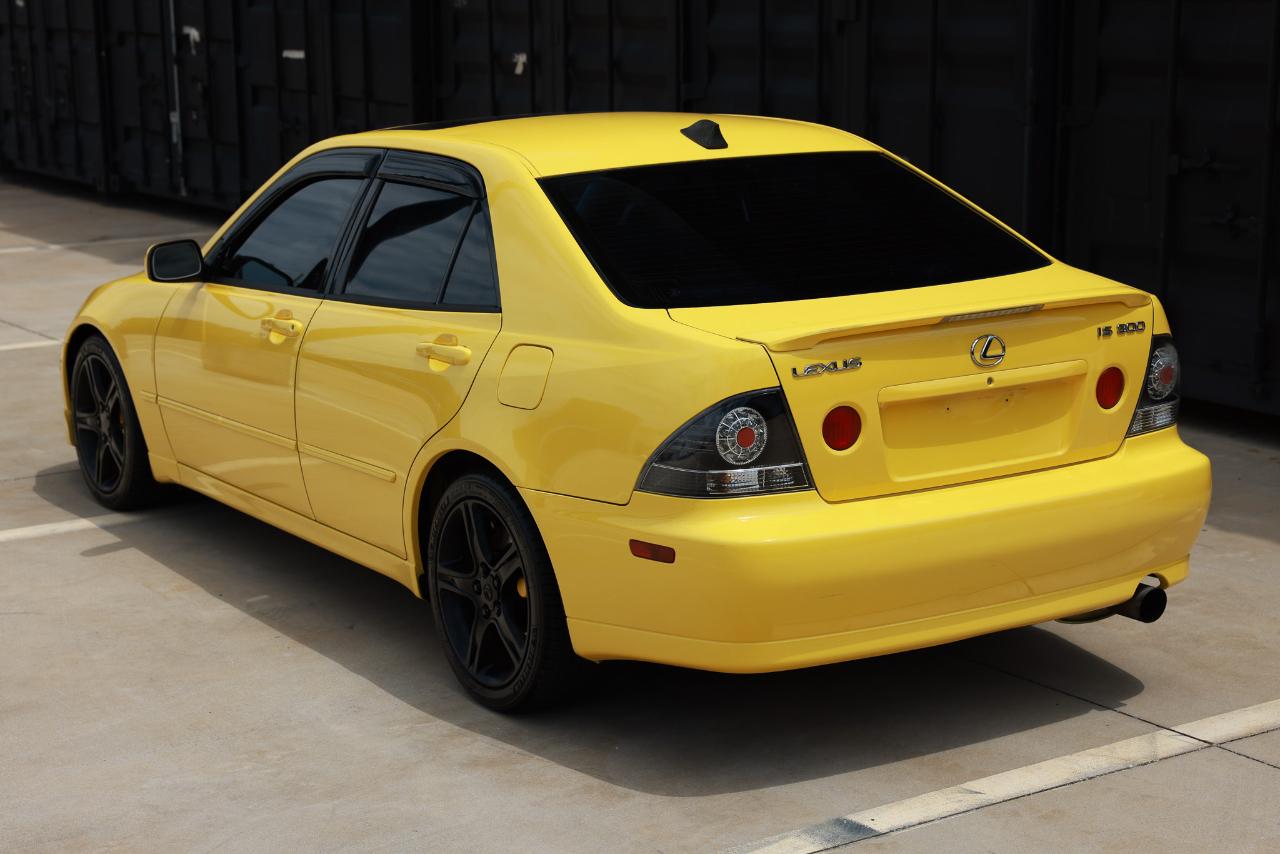 Lexus IS 300  2003