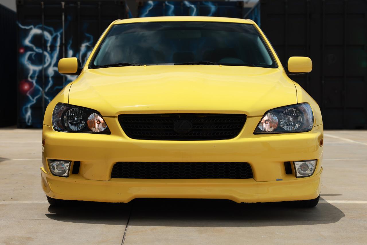 Lexus IS 300  2003