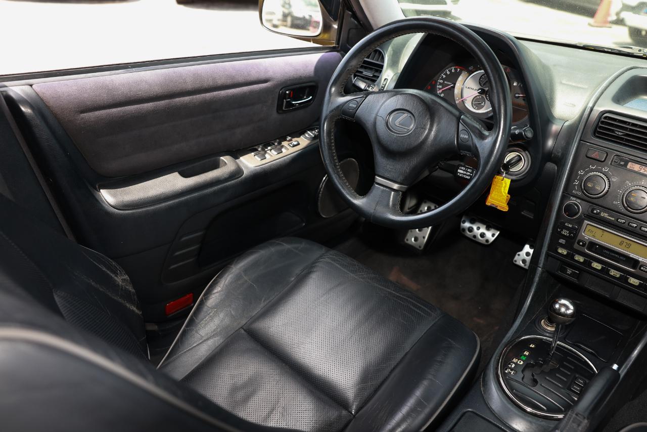Lexus IS 300  2003
