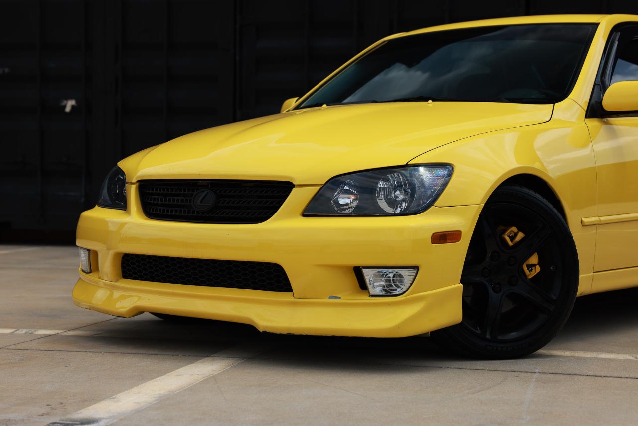 Lexus IS 300  2003