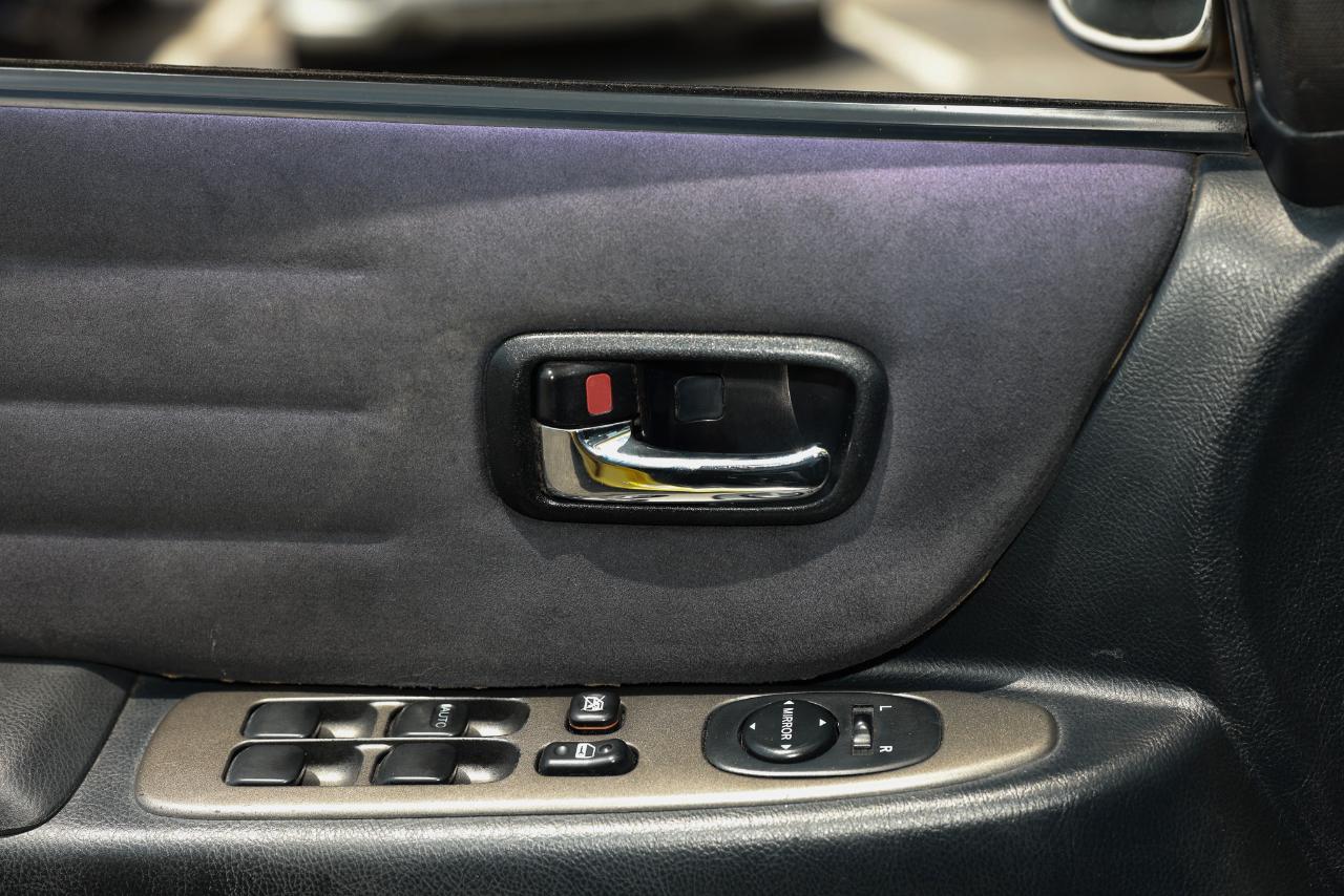 Lexus IS 300  2003