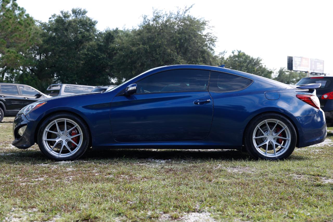 Hyundai Genesis Coupe  2016
