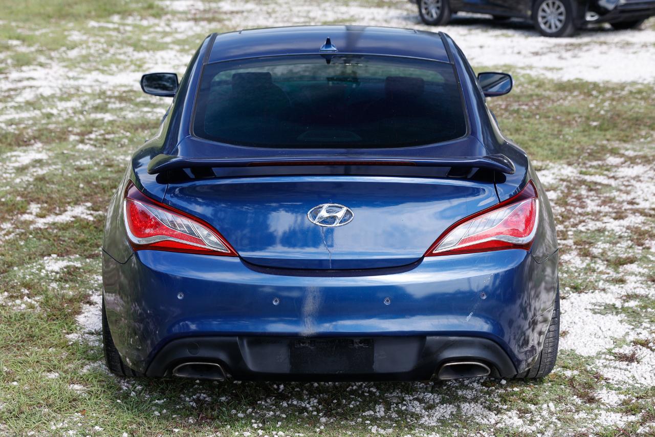 Hyundai Genesis Coupe  2016