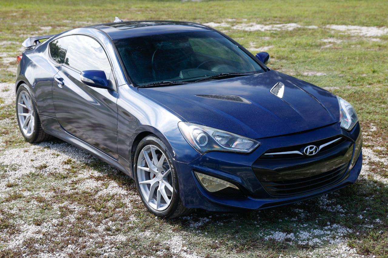 Hyundai Genesis Coupe  2016