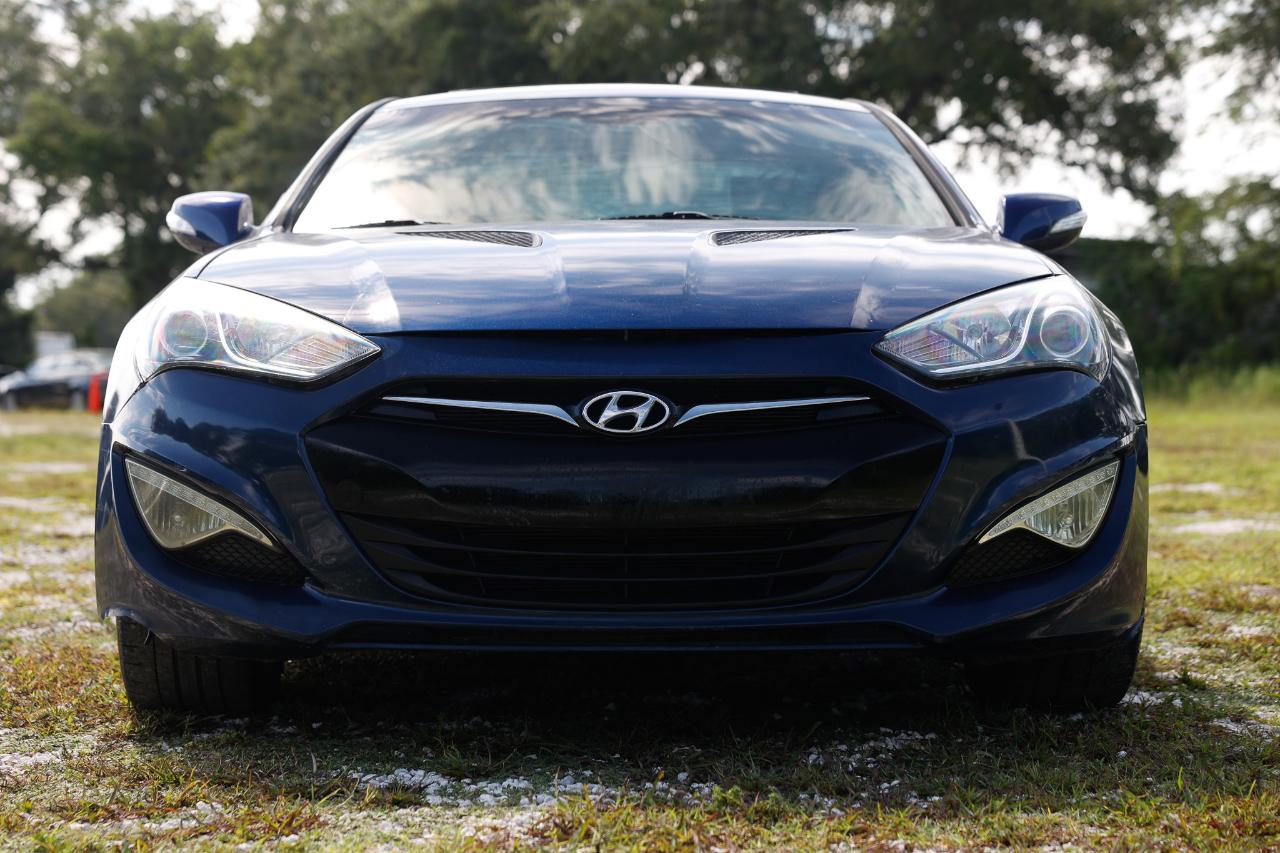 Hyundai Genesis Coupe  2016