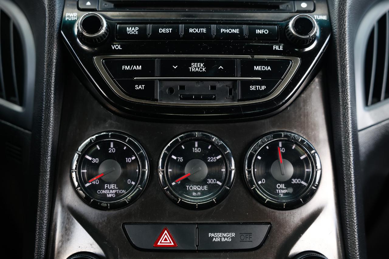 Hyundai Genesis Coupe  2016