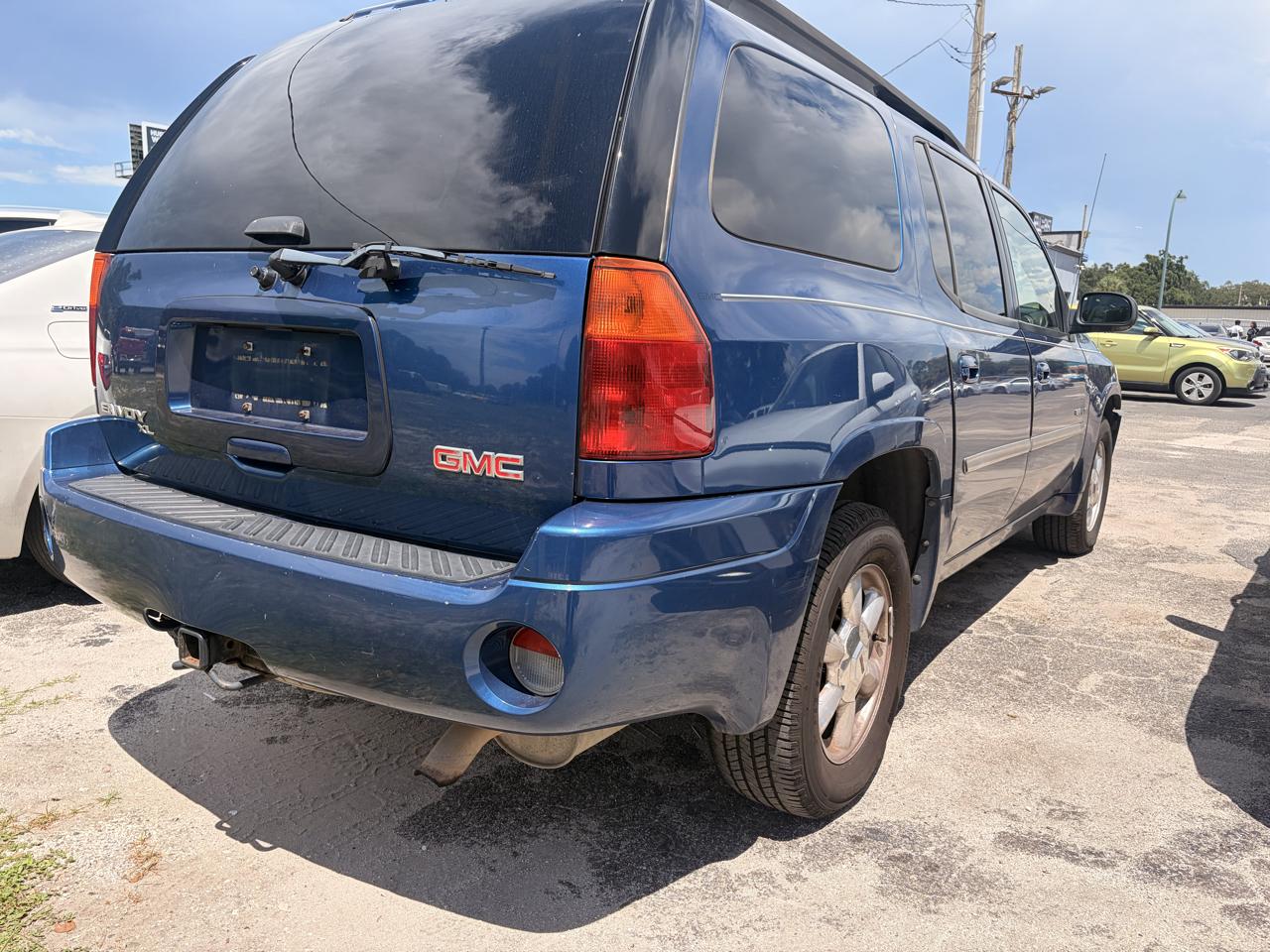 GMC Envoy XL  2006